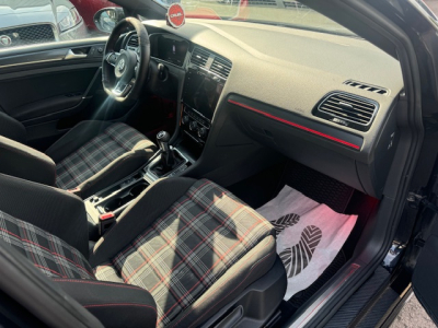 Volkswagen Golf GTI VOLKSWAGEN GTI PERFORMANCE LED VIRTUELL STANDHEIZUNG SHZ