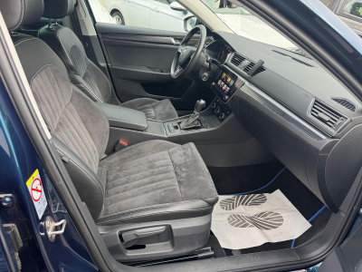 Skoda Superb SKODA SUPERB HYBRID LED NAVI LEDER ASSITENTEN AHK
