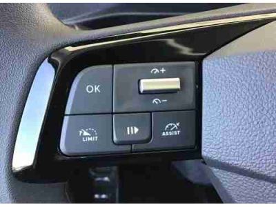 Fiat Scudo 145 AT8 XL NAVI/LED/HOLZ
