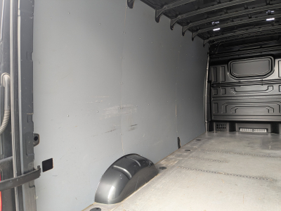 Volkswagen Crafter 2.0 TDI DSG 4MOTION L4H3 ATTELAGE PROTECTION BOIS CLIM