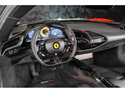 Ferrari SF90 Stradale ROSSO CORSA