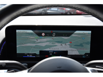 Mercedes-Benz EQB 250 + Progressive Advanced 79,8 kWh