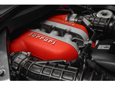 Ferrari Purosangue 6.5 V12 - BLU ROMA
