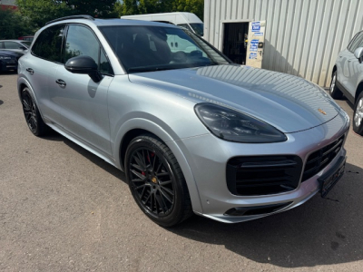 Porsche Cayenne PORSCHE CAYENNE GTS PANO HEAD UP
