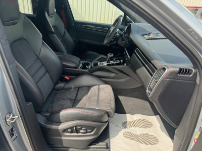 Porsche Cayenne PORSCHE CAYENNE GTS PANO HEAD UP