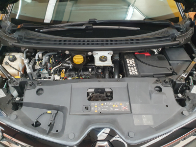 Renault Grand Scenic dCi 120 INTENS 7PLACES