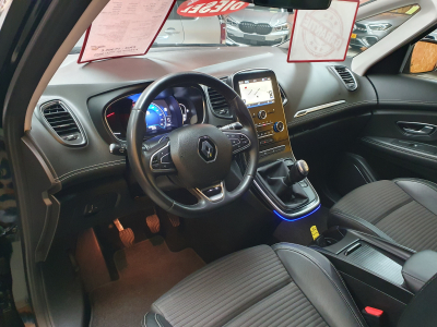 Renault Grand Scenic dCi 120 INTENS 7PLACES