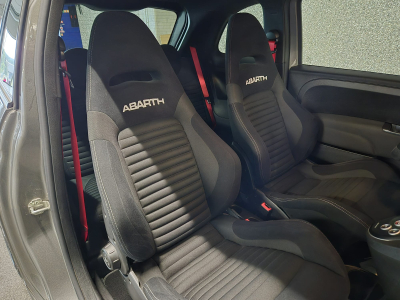 Abarth 595 Competizione 1.4 T-JET 180 AUTO NAVI