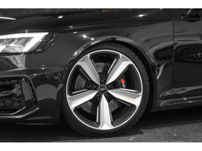 Audi RS4 AVANT 2.9 V6 QUATTRO
