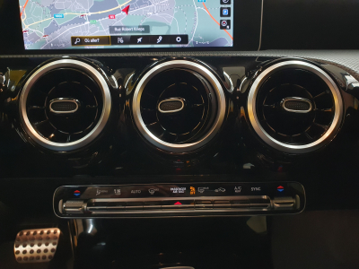 Mercedes-Benz A 180 CDI DCT AMG LINE