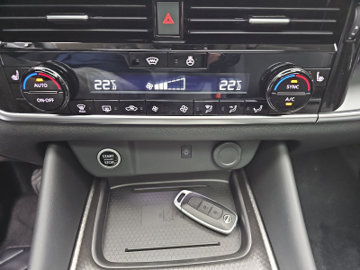 Nissan Qashqai 1.3 DIG-T MHEV 158 X-tronic N-Connecta