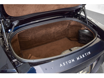 Aston Martin V8 Vantage ROADSTER - Ultramarine Black