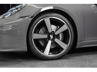 Porsche 992 .2 Carrera Coupé PDK - SLATE GREY NEO