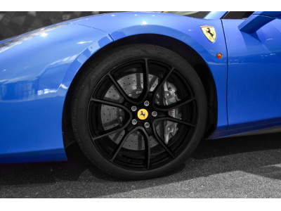 Ferrari 488 Spider 3.9 V8 - BLU CORSA