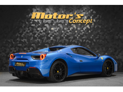 Ferrari 488 Spider 3.9 V8 - BLU CORSA