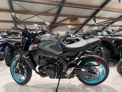 Yamaha MT-09 