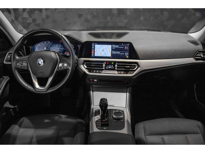 BMW 318 i Touring