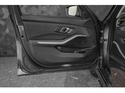 BMW 318 i Touring