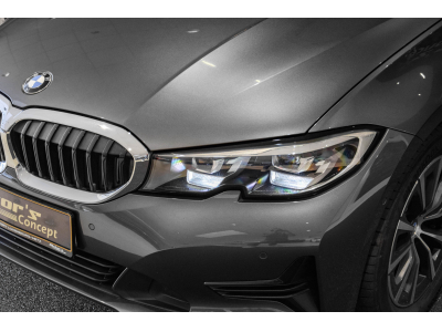 BMW 318 i Touring