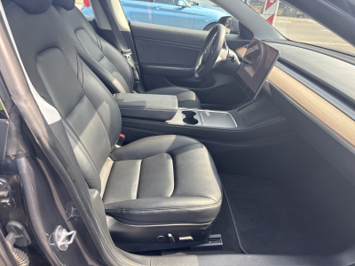 Tesla Model 3 Dual Motor Long Range