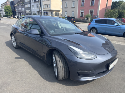 Tesla Model 3 Dual Motor Long Range