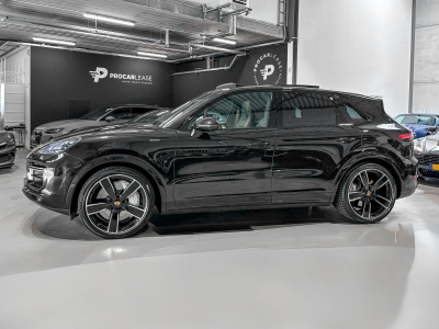 Porsche Cayenne Cayenne Turbo/21/PANO/360°/SPORT CH