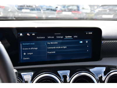 Mercedes-Benz A 200 d Progressive 8G-DCT