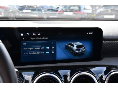 Mercedes-Benz A 200 d Progressive 8G-DCT