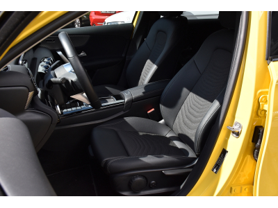 Mercedes-Benz A 200 d Progressive 8G-DCT