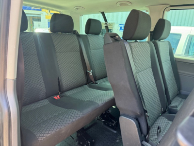 Volkswagen T6.1 Caravelle VOLKSWAGEN T6:1 CARAVELLE TRENDLINE 9SITZE STANDHEIZUNG AHK