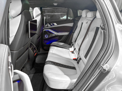BMW X6 M Competition,/Pano/HUD//Soft/Carbone/360° ACC+ AHK/ Laser Sitzlüftung/22/