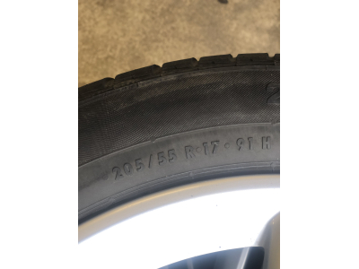 Jantes alu + Pneus hiver 17
