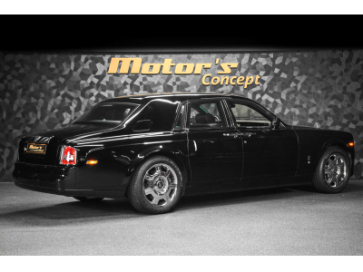 Rolls-Royce Phantom 6.75 V12