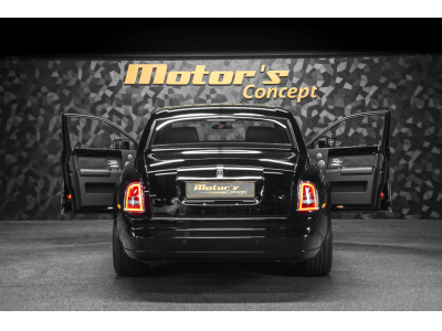 Rolls-Royce Phantom 6.75 V12