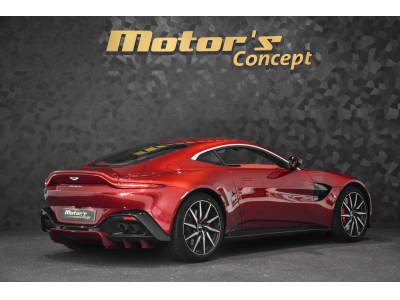 Aston Martin V8 Vantage Coupé / DIAVOLO RED
