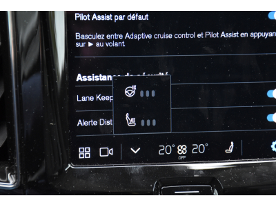 Volvo XC60 2.0 B4 D AWD Plus Dark