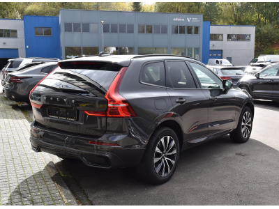 Volvo XC60 2.0 B4 D AWD Plus Dark