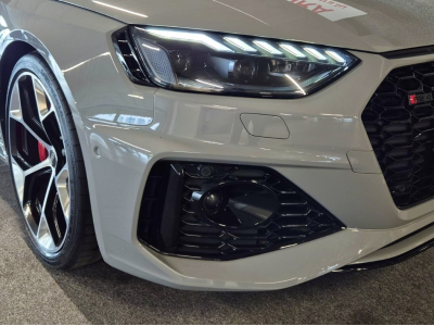 Audi RS4 AVANT 2.9 TFSI QUATTRO HEAD UP RS SITZE BANG OLUFSEN PANO CUIR NAVI