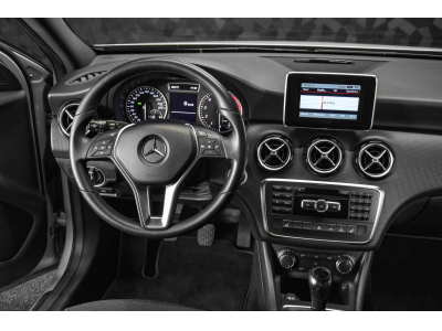 Mercedes-Benz A 180 Intuition