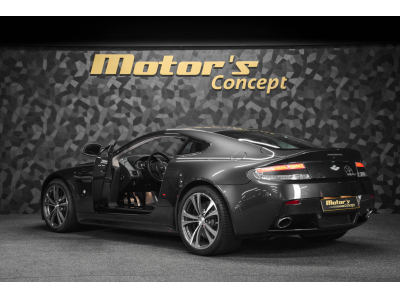 Aston Martin V12 Vantage Coupé / Boîte manuelle