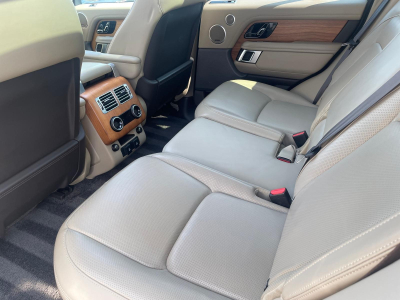 Land-Rover Range Rover 4.4 SDV8 VOGUE/PANORAMA/AHK/STHZ/21'/360°/VOLL