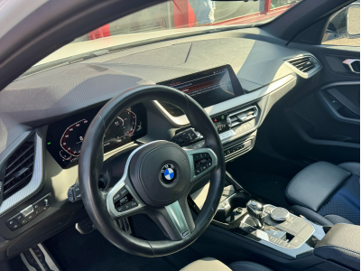 BMW 118 i M SPORT PAKET PANO CUIR NAVI 1 HAND