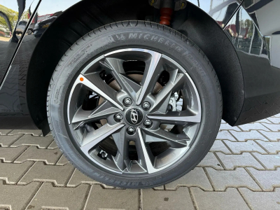 Hyundai i30 1.5 T-GDI mHEV  DCT 140 Fastback Prime