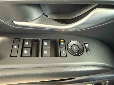 Hyundai Tucson 1.6 T-GDI HEV 215 AT NX-GO
