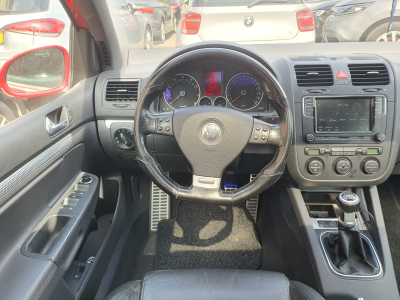 Volkswagen Golf V GTI