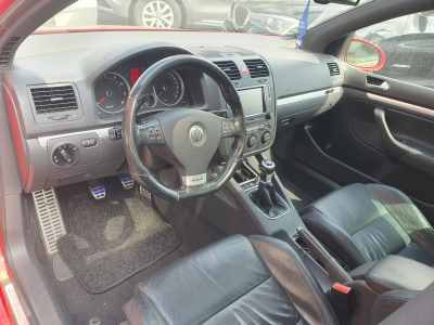 Volkswagen Golf V GTI