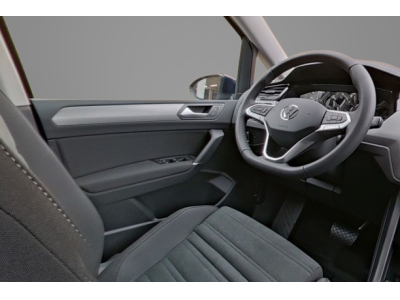 Volkswagen Touran 1.5 TSI 150 DSG Comfortline 7 places