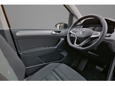 Volkswagen Touran 1.5 TSI 150 DSG Comfortline 7 places