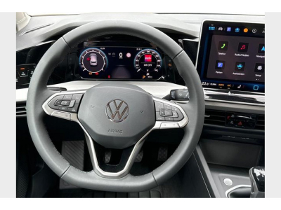 Volkswagen Golf 1.5 TSI 116 Limited