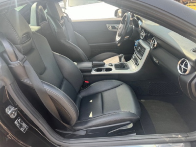Mercedes-Benz SLC 200 MERCEDES-BENZ SLC 200 LED LEDER NAVI KAMERA PANORAMA